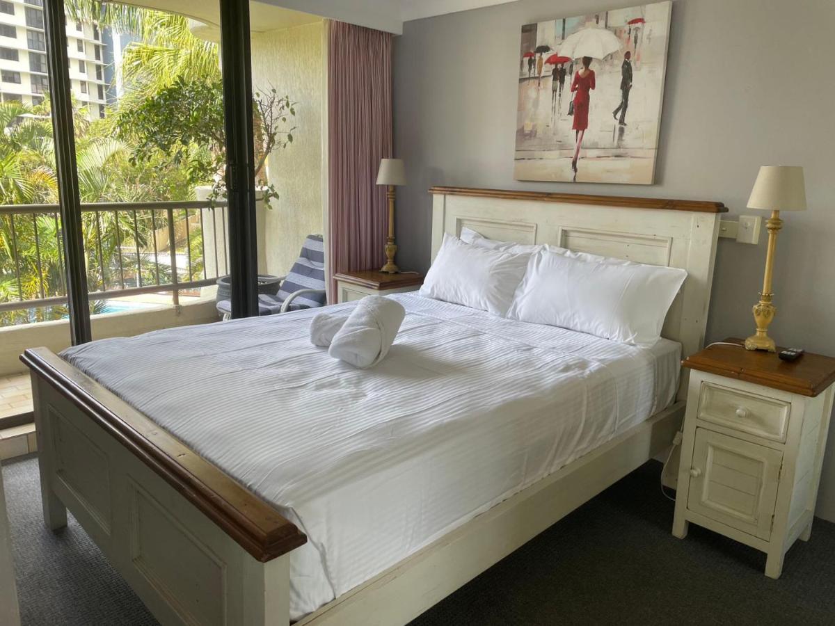 Aristocrat Apartments Gold Coast Exterior foto