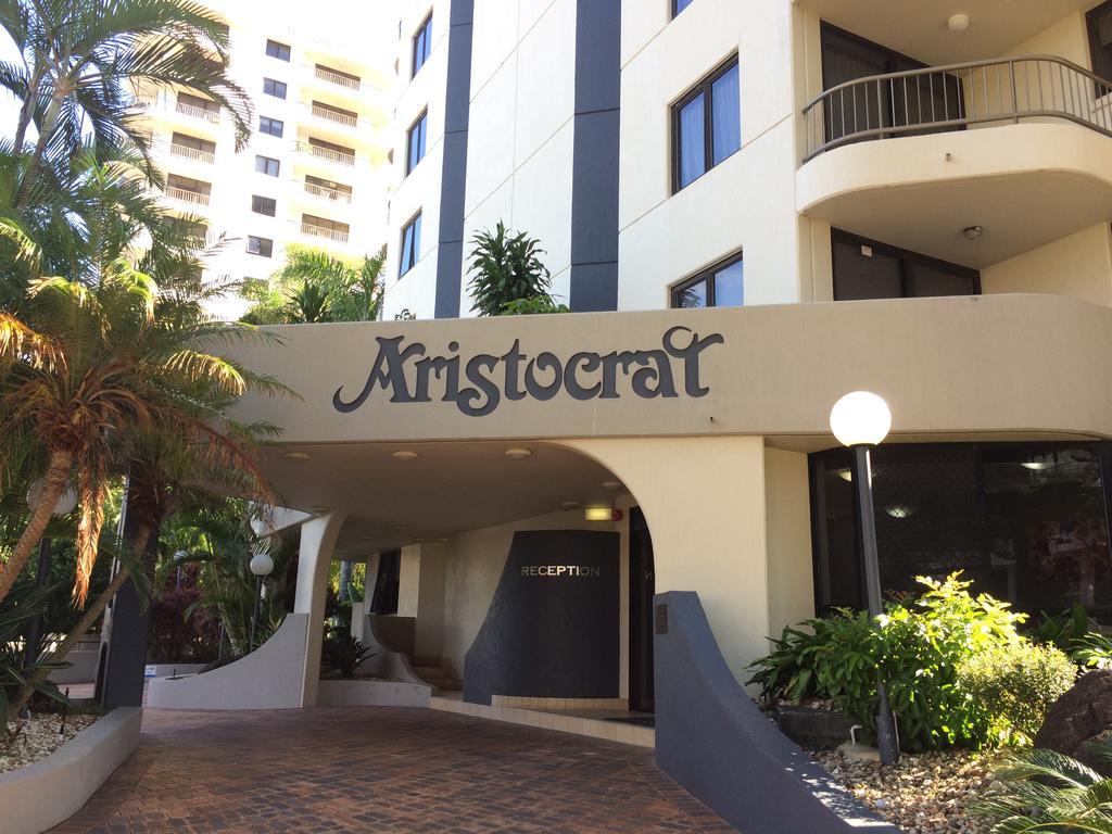 Aristocrat Apartments Gold Coast Exterior foto