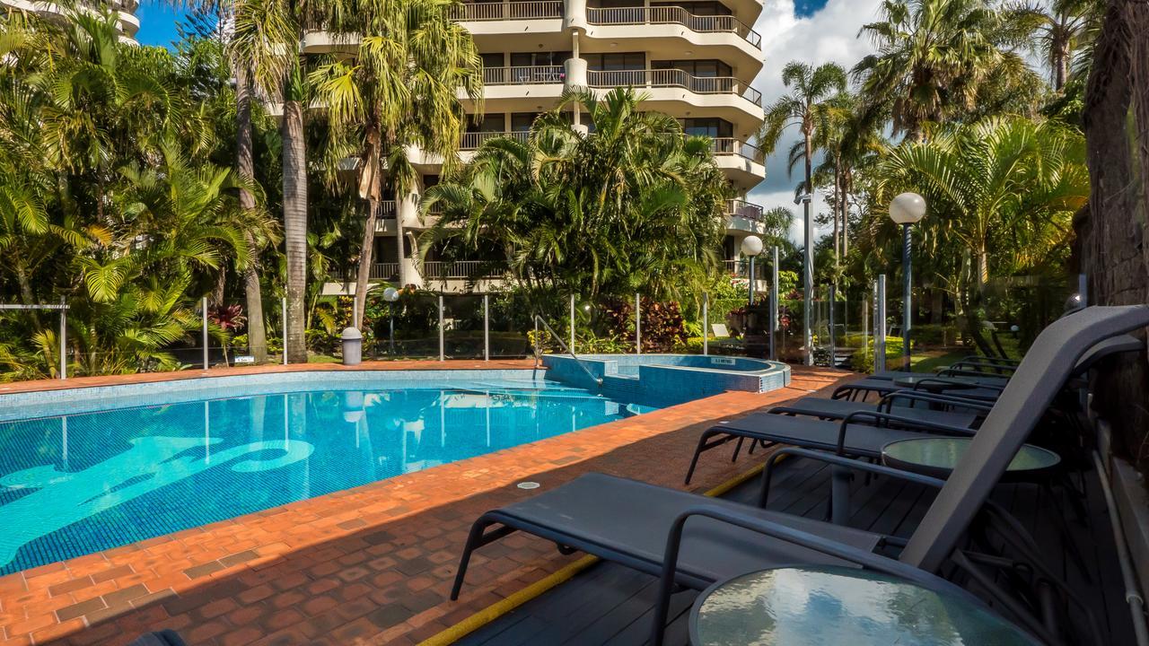 Aristocrat Apartments Gold Coast Exterior foto