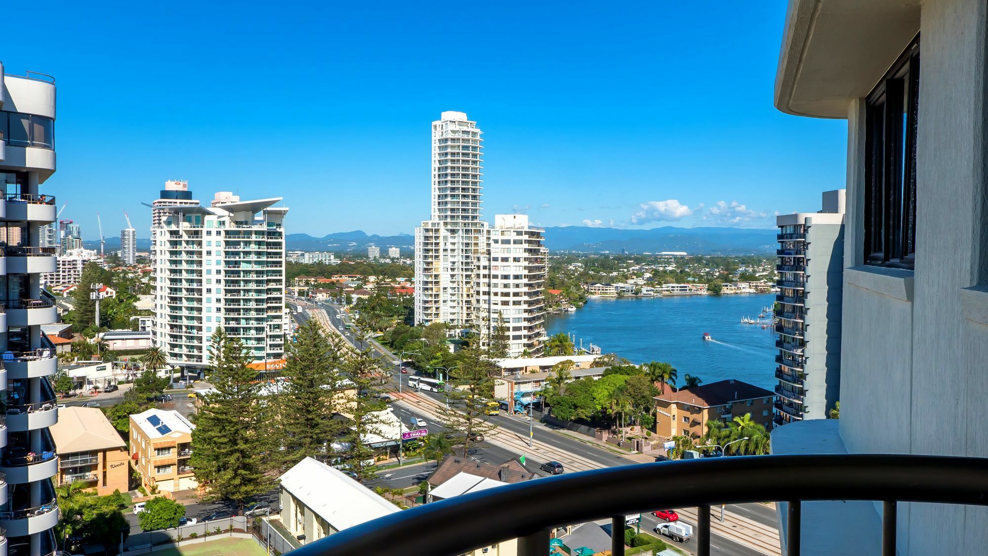 Aristocrat Apartments Gold Coast Exterior foto
