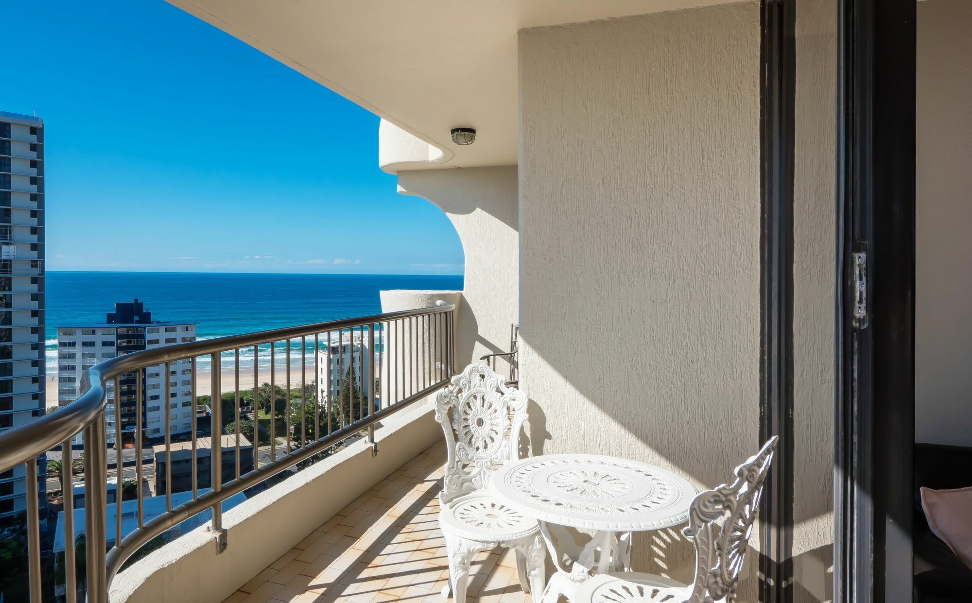 Aristocrat Apartments Gold Coast Exterior foto